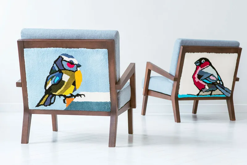 Handmade armchairs with birds — detail photo 1