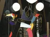 Art installation Femme: 16 sculptures covered in golden paint. — detail photo 12