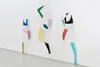 Art installation Femme: 16 sculptures covered in golden paint. — detail photo 17