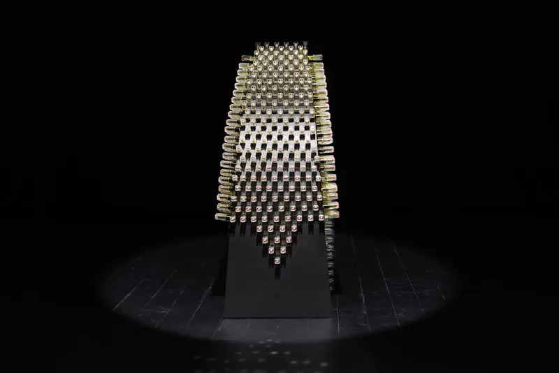 Art object made of contemporary cosmetics 'Courage' — detail photo 4
