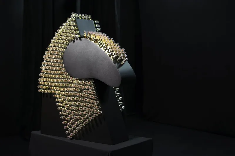 Art object made of contemporary cosmetics 'Courage' — detail photo 6