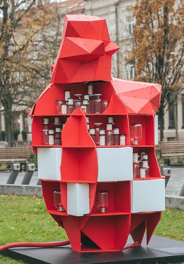 Contemporary artwork for diabetes: Heart of Sugar — art commission by Agne Kisonaite