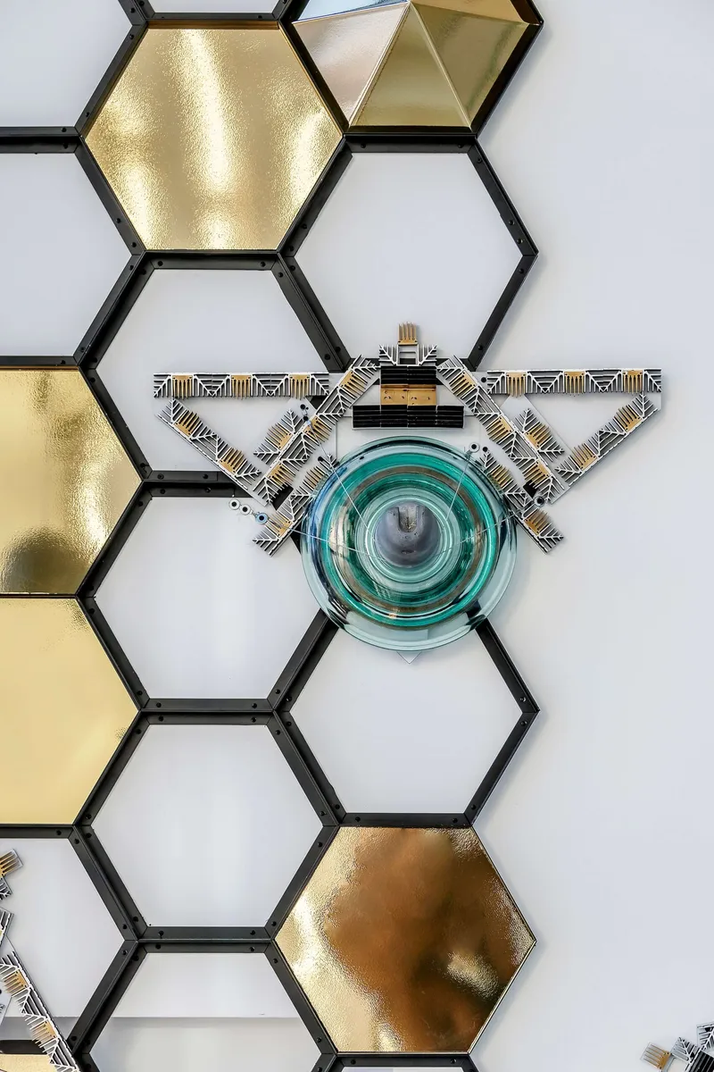 Honeycomb: Where Industrial Energy Meets the Art of the Beehive — detail photo 3