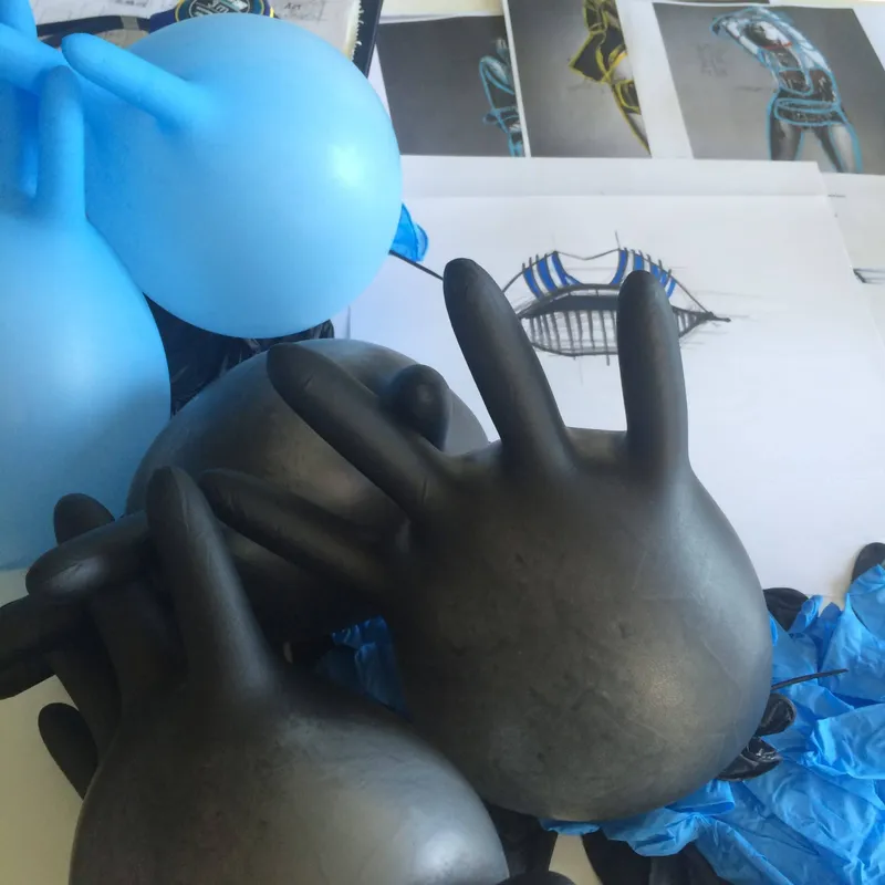 Inflated latex gloves art installation Puffy Lips — detail photo 2