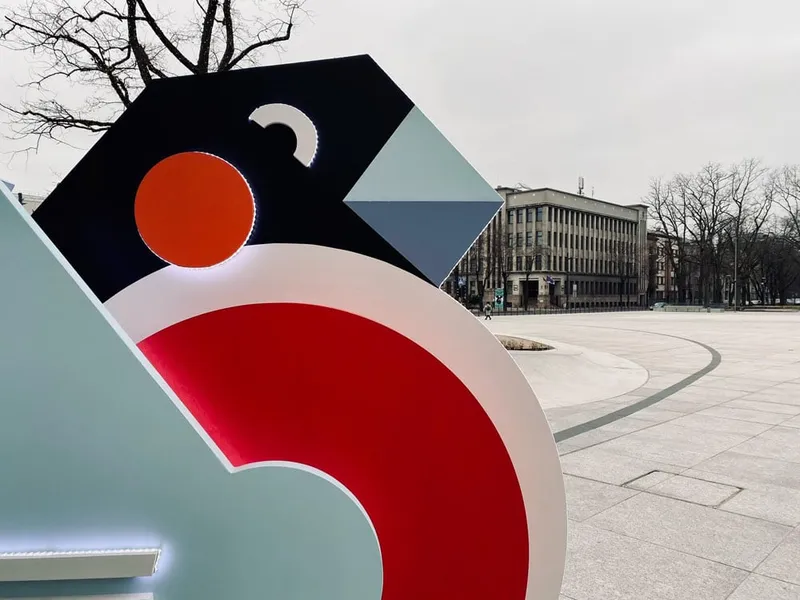 Kauno Vienybės aikštė. Netradicinis meno projektas Sniegena — nuotrauka 53