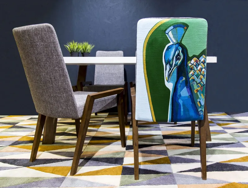 Paintings on furniture — detail photo 2